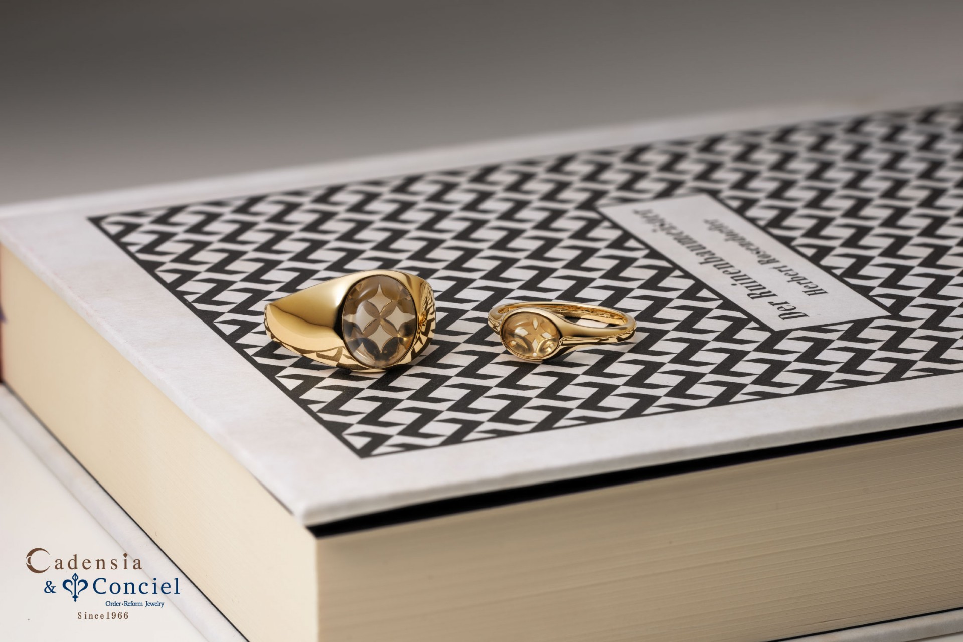 新作色石シグネットリング