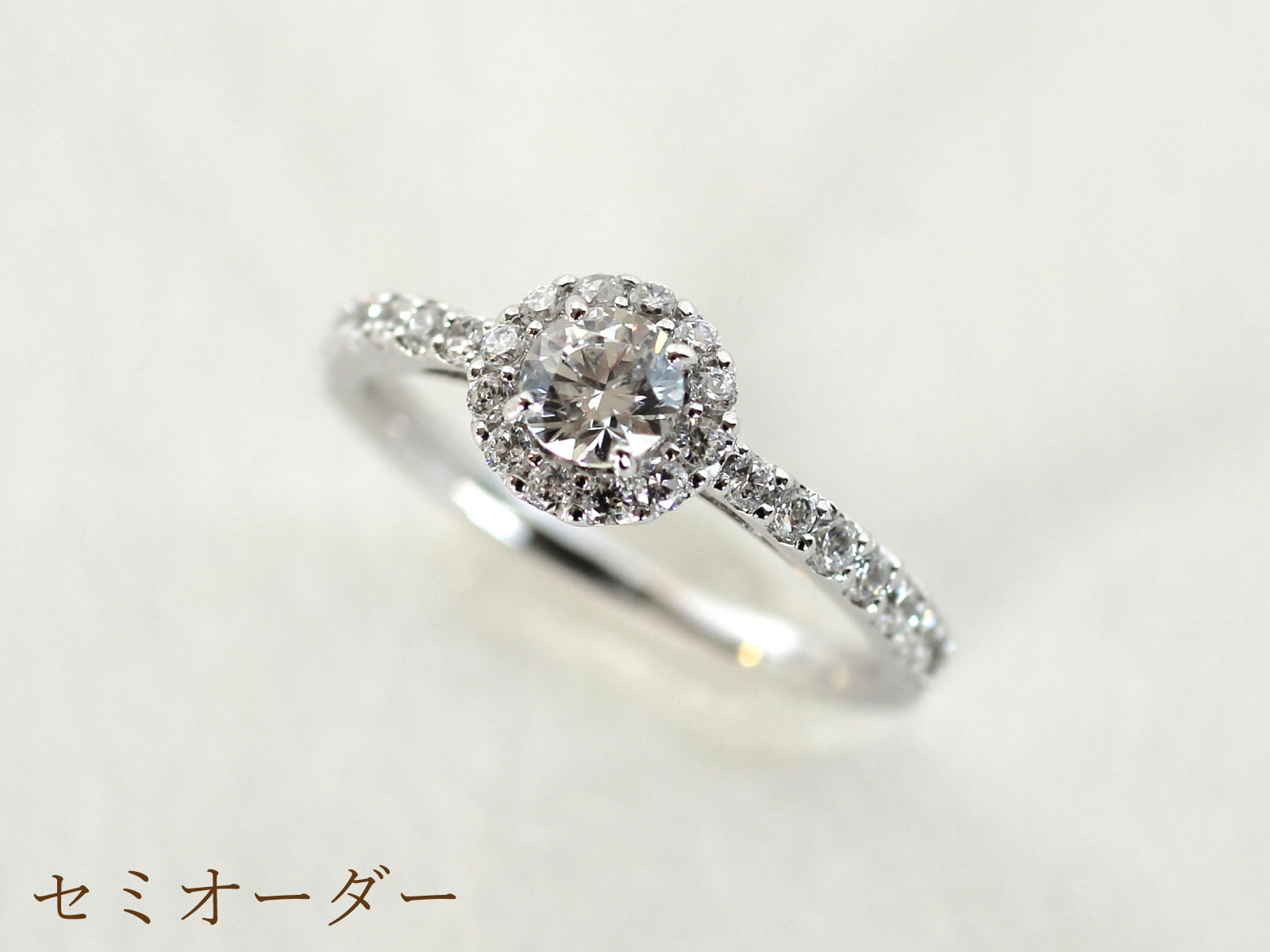 形見分けのアクセサリーはどうする？マナーやリフォーム相場を解説 