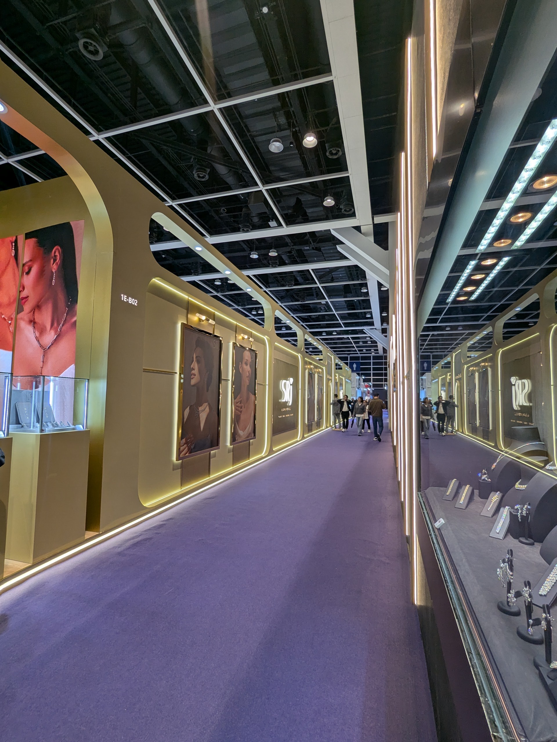 ジュエリーショー会場